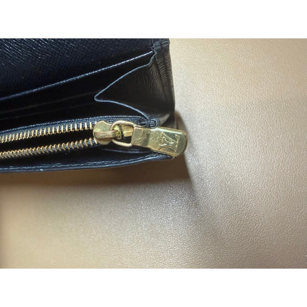 Louis Vuitton Epi Leather Sarah Wallet Black – COA & Dust Bag | Made in Spain - Picture 10 of 12
